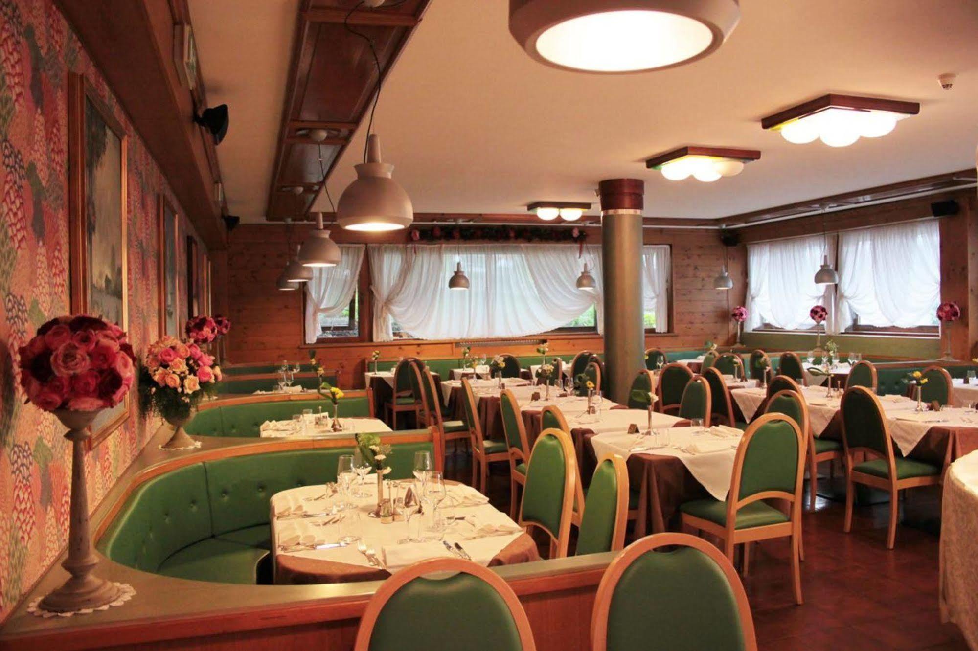 Hotel Majoni Cortina d'Ampezzo Exterior photo